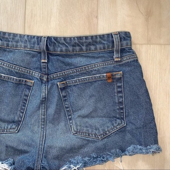 Joe’s Jeans Denim Shorts Women's Size Size  28 Medium Blue Wash High Rise Cutoff - Picture 7 of 7